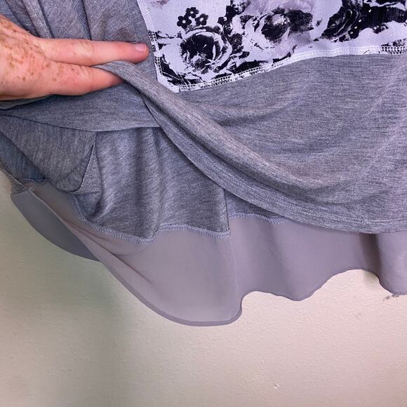 Cato Gray Scenery Embellished Long Sleeve Tee 18/20W - Picture 3 of 10